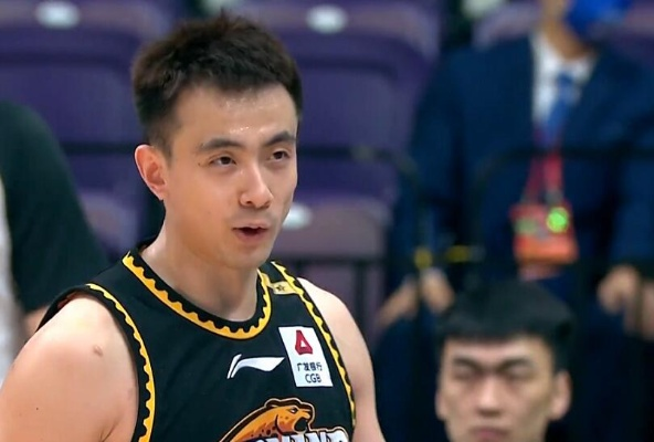 赵继伟荣膺CBA总决赛MVP，数据背后的控卫之神是如何炼成的？