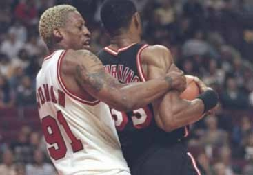 NBA花边新闻最多的人，丹尼斯·罗德曼，一个不按常理出牌的传奇